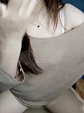 ChanChanLy online show from February 16, 3:56 pm