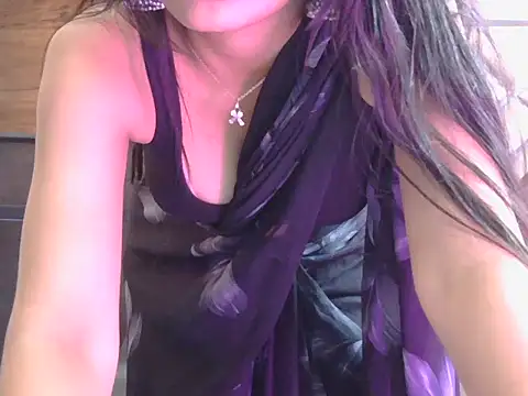 sweet riyaaa online show from June 10, 7:18 am