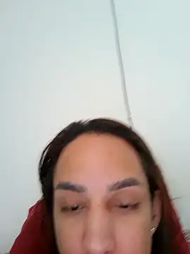 ofjuliaa online show from February 9, 3:47 pm