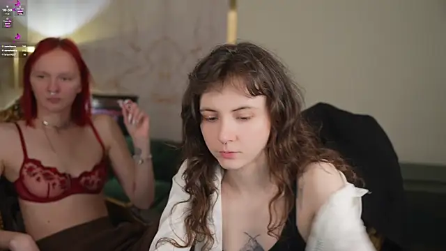 Orly flame online show from March 3, 7:31 pm