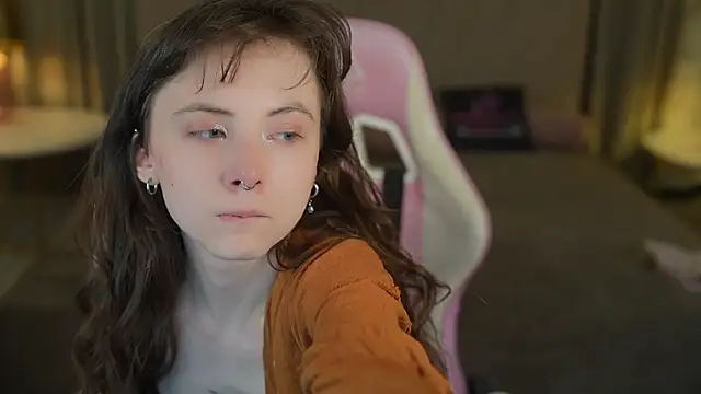 Orly flame online show from April 16, 12:05 pm