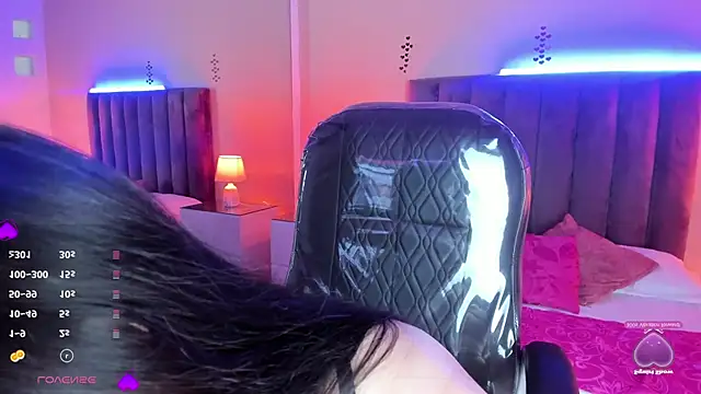 Novaaa Shayy online show from February 25, 8:40 pm