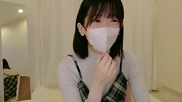 yuruchan  online show from February 7, 2:32 pm