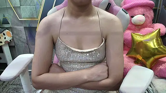 NymphoIsLive online show from June 13, 12:35 pm