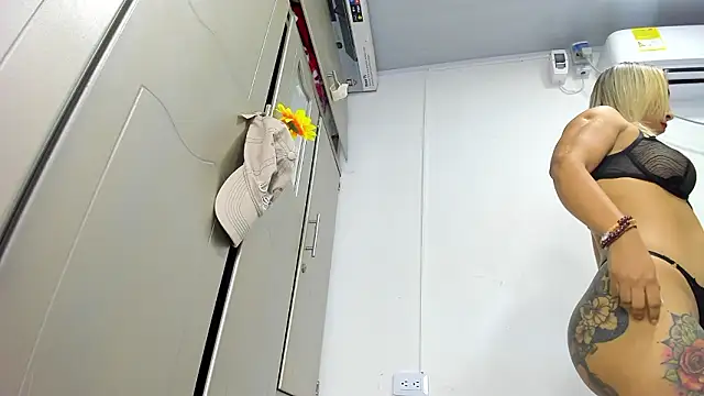 vennuss19 online show from March 19, 10:25 pm