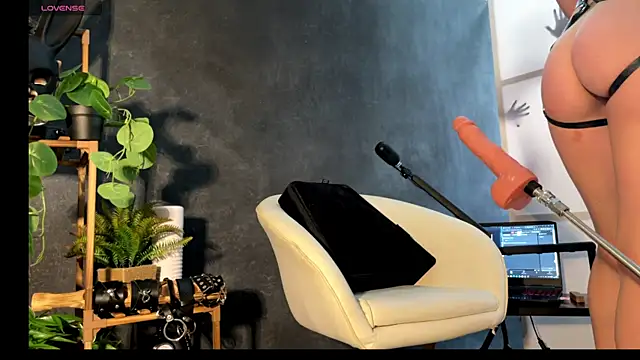 Alissa cate online show from July 6, 2:11 pm