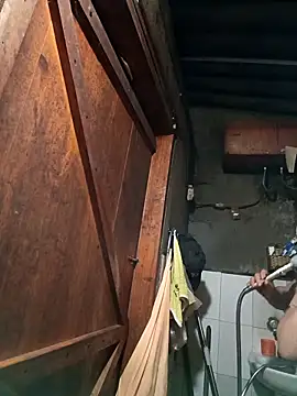 yu--yo online show from February 21, 1:01 pm