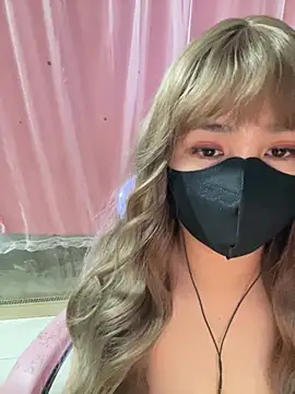 -Violet-t online show from March 7, 2:35 pm