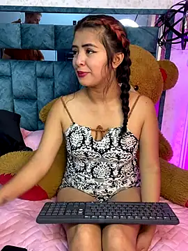 kysha rose125 online show from January 8, 4:11 pm