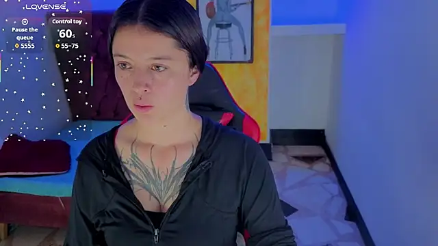 Harley quinzell online show from February 3, 6:12 pm