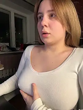 AnnaSeint online show from February 26, 4:50 pm