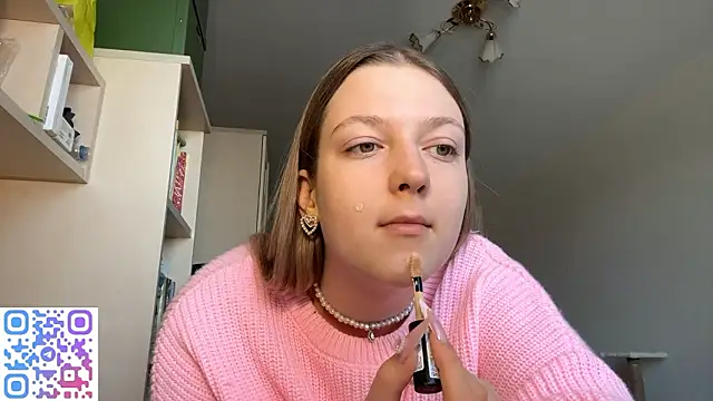 JammieMickiewicz online show from February 2, 7:29 am