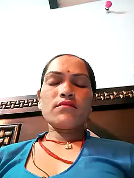 Sonam15884 online show from April 20, 2:53 pm