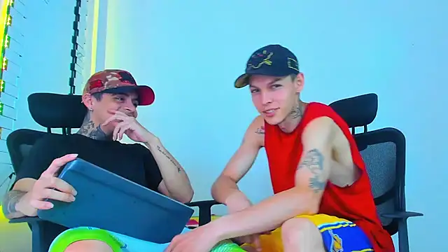 Thomas-Wil online show from February 20, 5:36 pm