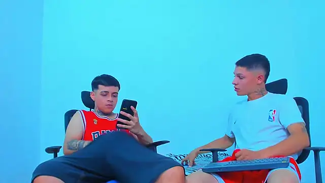Thomas-Wil online show from August 7, 4:36 pm