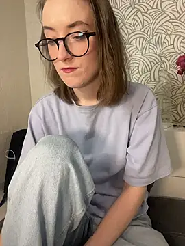 Persephone Kore online show from February 6, 7:28 pm