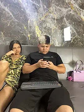 uncontrolled fire online show from March 19, 8:13 pm