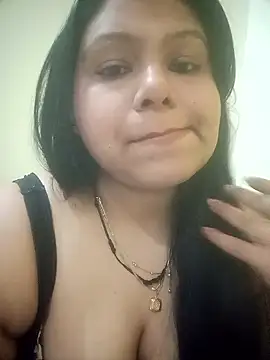 Divyaa23 online show from January 9, 1:26 pm