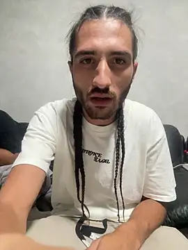 Snapshot of Brandy_Mr-Whiskers chatting on February 16, 6:19 pm Brandy Mr-Whiskers online show from February 16, 6:19 pm