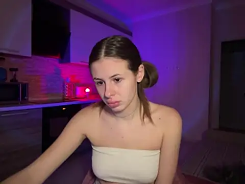 MissDianka online show from February 3, 5:27 am