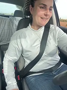 Alice Dan online show from April 7, 3:03 pm