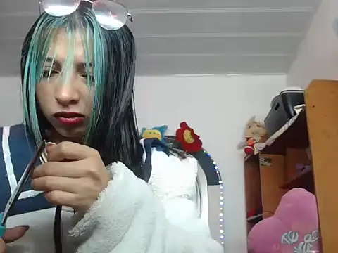 SweetCandyDemony online show from March 13, 7:04 pm