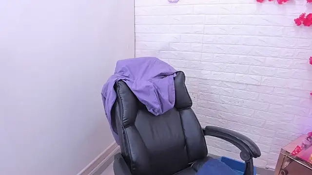 GabrielaMilfSg online show from February 15, 3:42 am