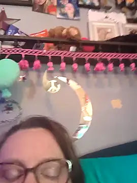 DisireAfterDark online show from February 25, 7:34 pm