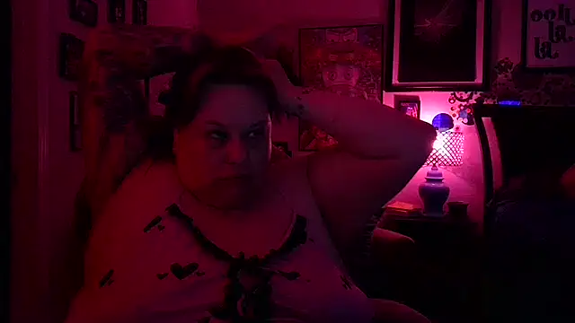 theUnihorniest online show from April 4, 1:26 am