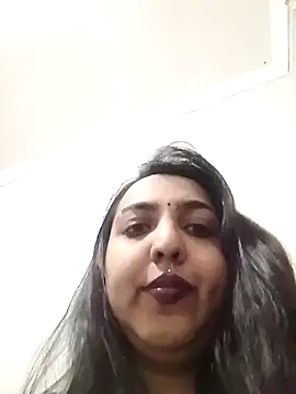 IndianBearxx online show from May 7, 5:05 pm