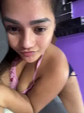 womanforall69 online show from May 2, 12:41 pm