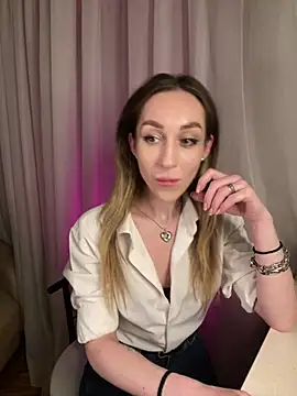 AnesaKis online show from March 31, 1:05 am