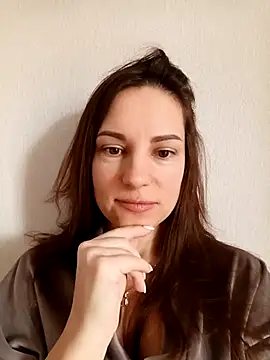 She-Moon online show from February 20, 6:59 am