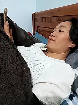 CML93 online show from March 9, 2:26 am