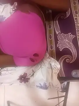 PatriciaVen online show from April 8, 9:33 am