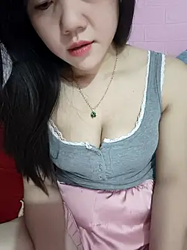 Ngocmai lazdy online show from May 5, 4:21 pm