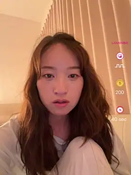 wenwenyaa online show from June 17, 2:18 pm
