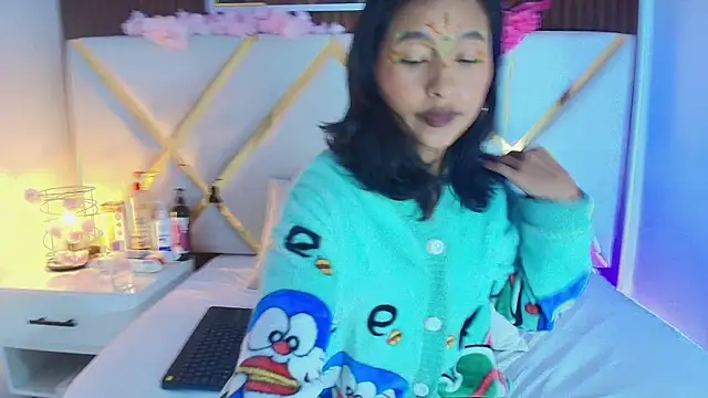 Real virgin Pussy online show from July 8, 3:36 pm