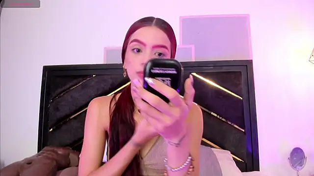 april jones05 online show from April 22, 11:40 am