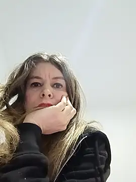 Didi2081 online show from January 12, 6:46 pm