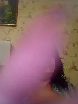 NysiOlsen online show from June 18, 6:46 pm