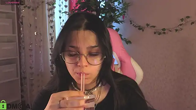 Leslie Wholsh online show from March 16, 9:24 am