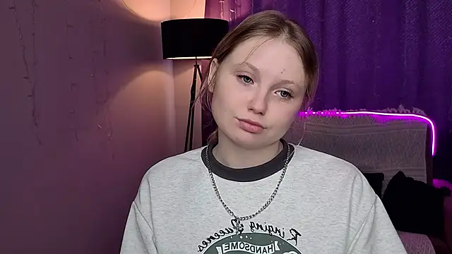 Sweet M1la online show from February 28, 10:25 am