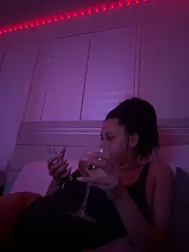 cartierprincess online show from March 16, 5:21 am