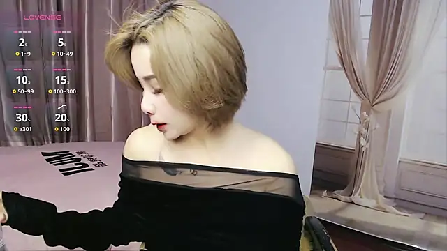 lucyyanyan online show from March 14, 10:16 am