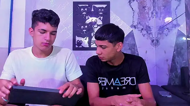 ALEX KEITH26 online show from April 10, 12:11 pm