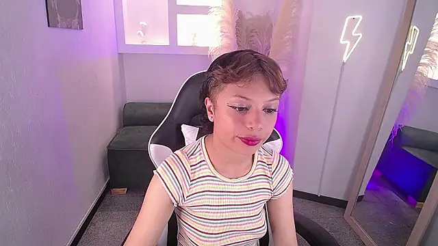 melodyy as online show from January 19, 12:45 pm