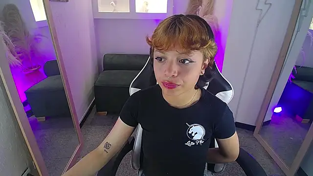 melodyy as online show from March 11, 12:42 pm