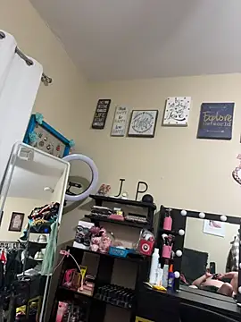 Antphlis online show from February 14, 2:02 am