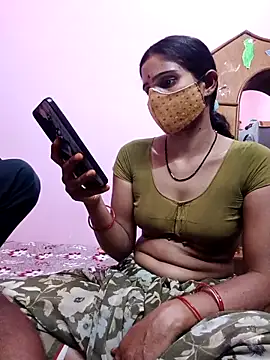 Cutiepie91 online show from May 5, 3:20 am